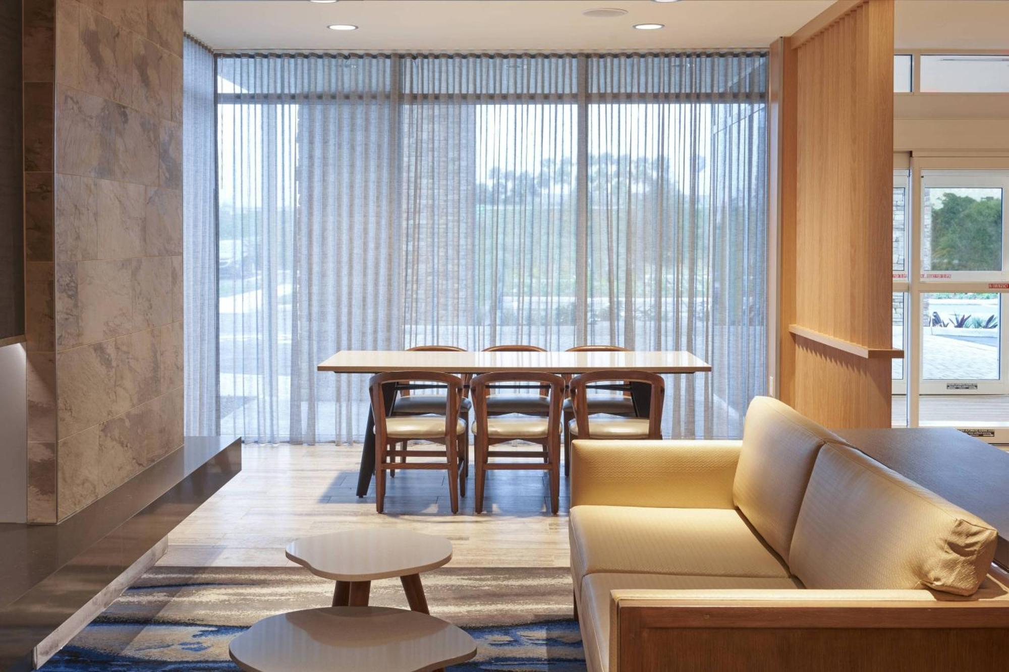 Fairfield Inn & Suites ベロ・ビーチ エクステリア 写真